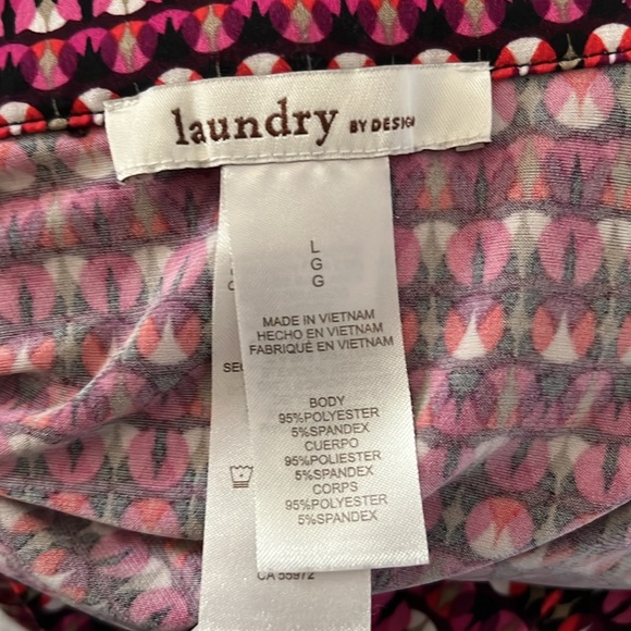 Dress wrapped style. - Picture 8 of 8